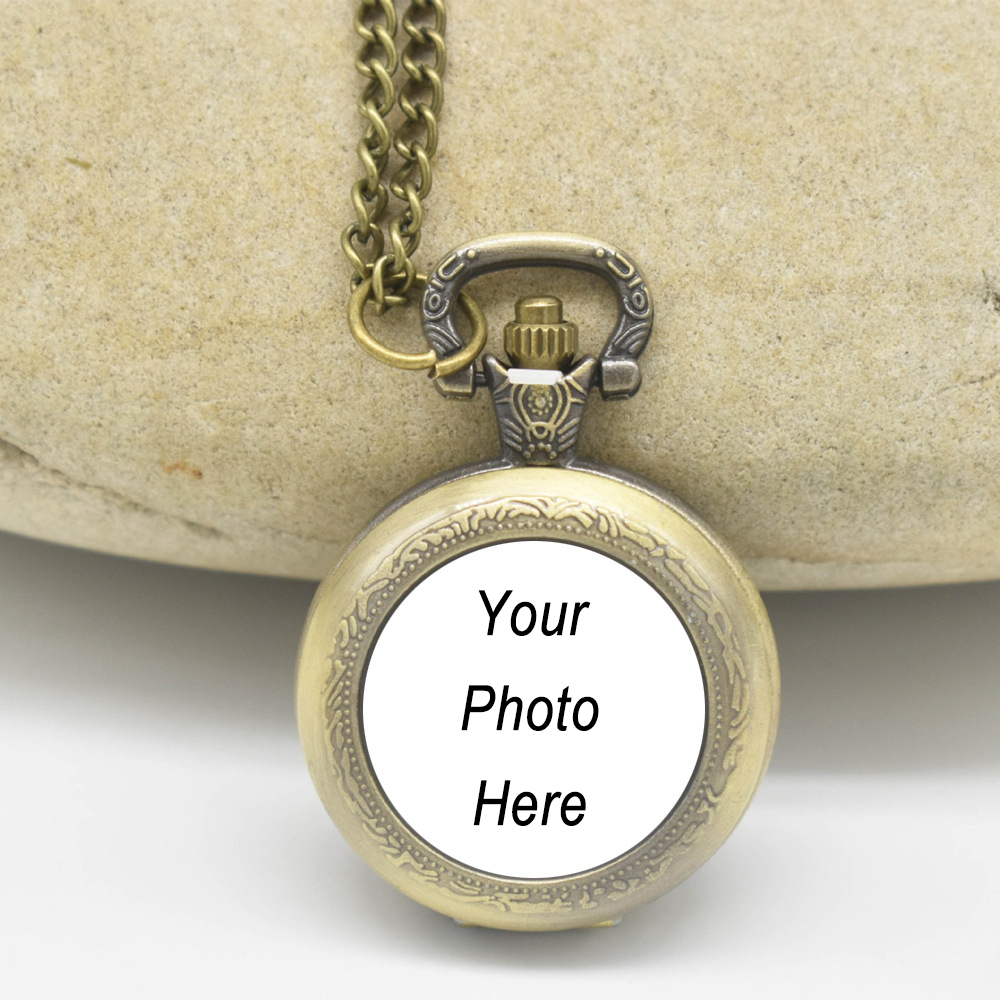 Collana con Ciondolo Orologio  - Women Fashion Hub recensione e prezzo