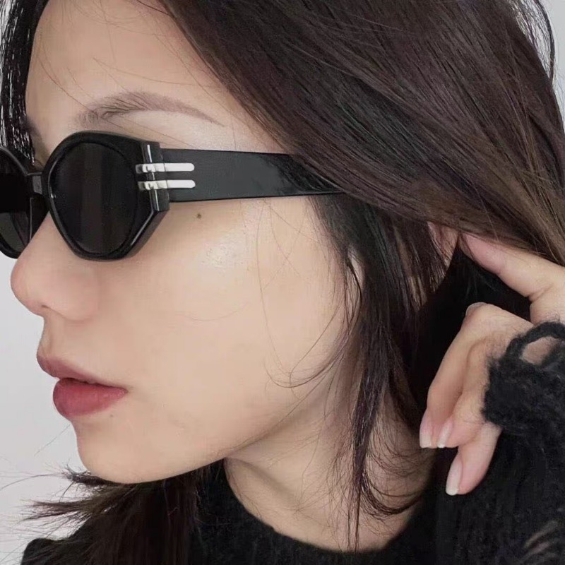 Nuovi Occhiali da Sole Cat Eye - Women'S Fashion Eyeglass Frames recensione e prezzo