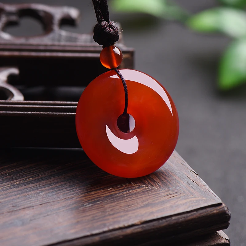 Collana con ciondolo a ciambel - Trend Women Fashion recensione e prezzo